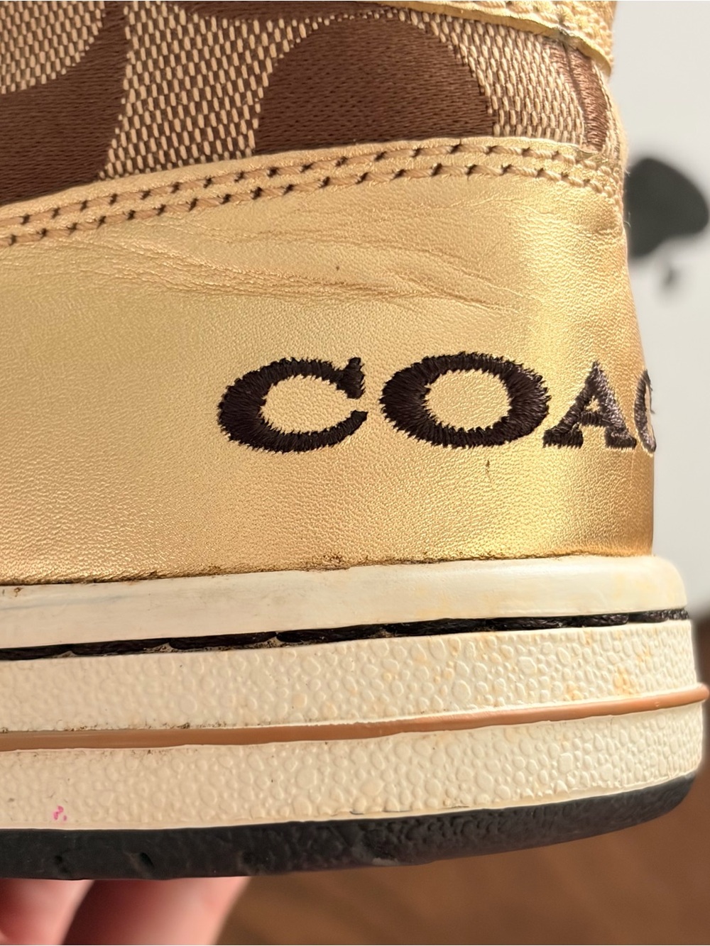 Coach Norra High Top Sneaker 9.5M Y2K Gold CC Signature Monogram Metallic Logo - Picture 9 of 9